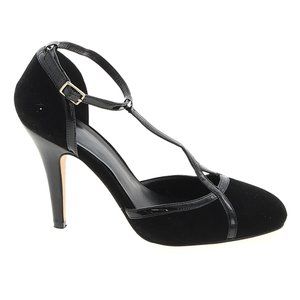 Madonna Truth or Dare Classic Black Pumps (8.5)